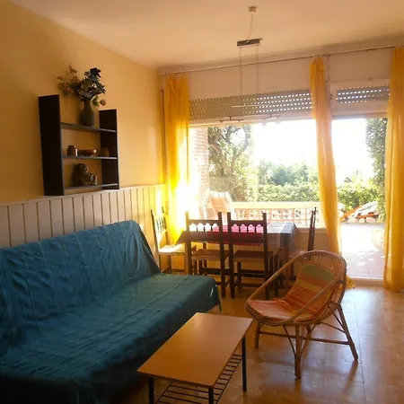Waldorado Apartment